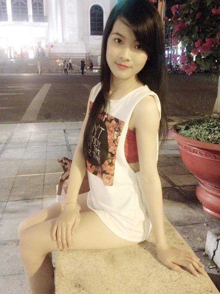 在女宿舍一人伦五个学生